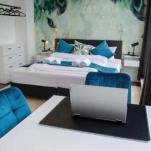 Homely 6 - Your Comfortable Self-check-in In München
