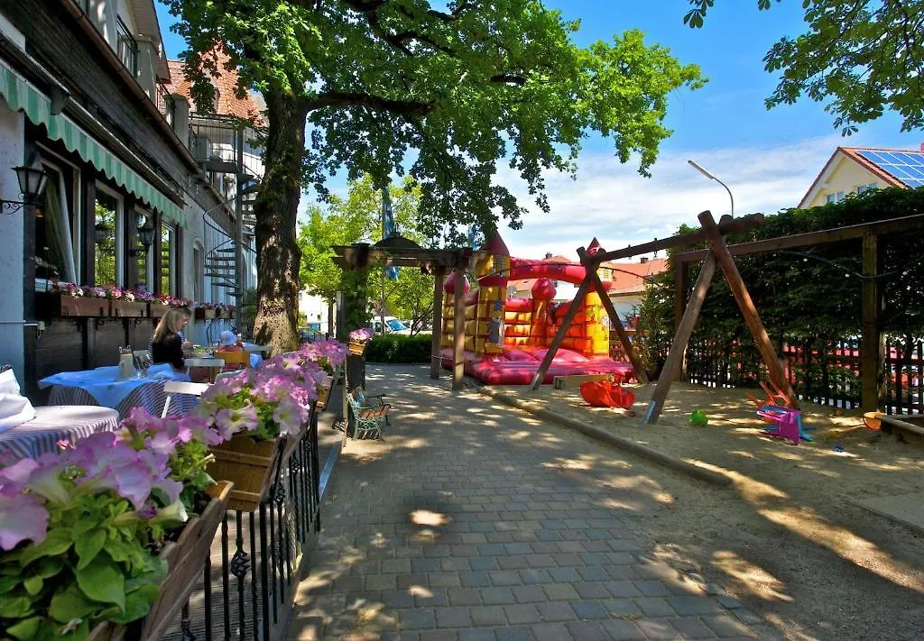Landgasthof Deutsche Eiche Munich 3*,